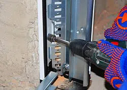 United Garage Door Service Potomac, MD 301-359-1833 - installation-side